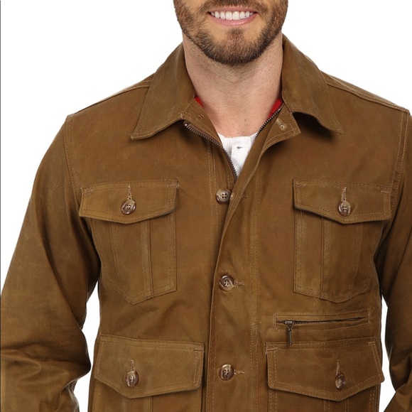 pretty green pullover jacket